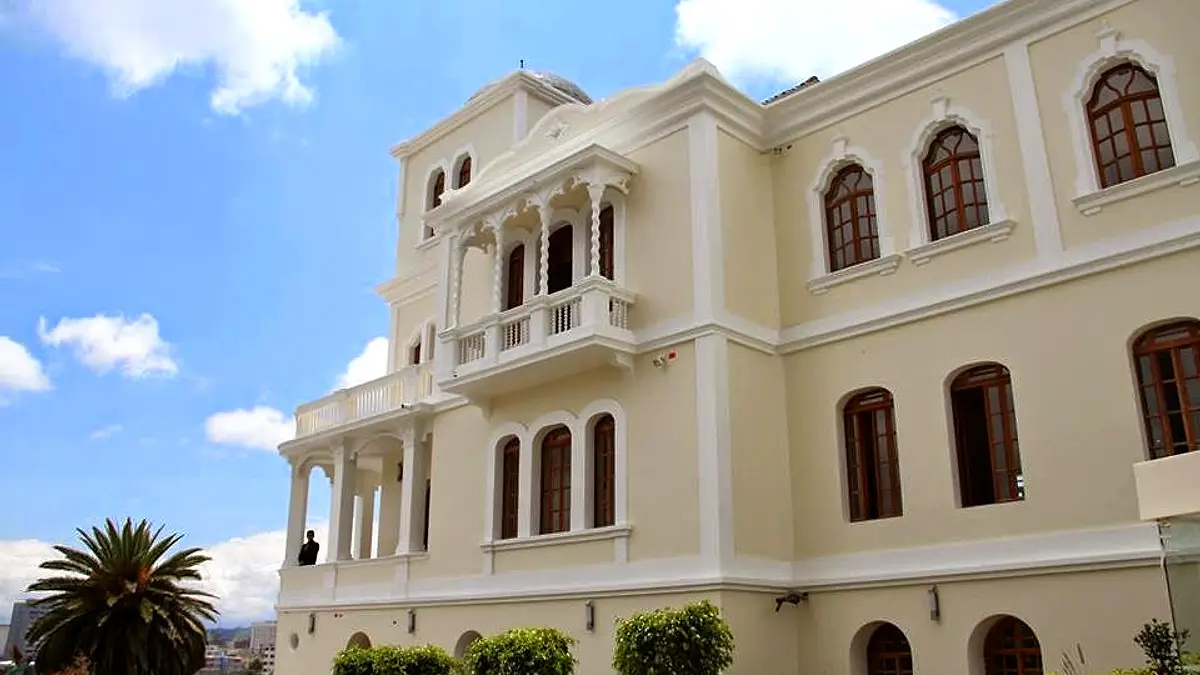 CONSTRUCEG QUITO