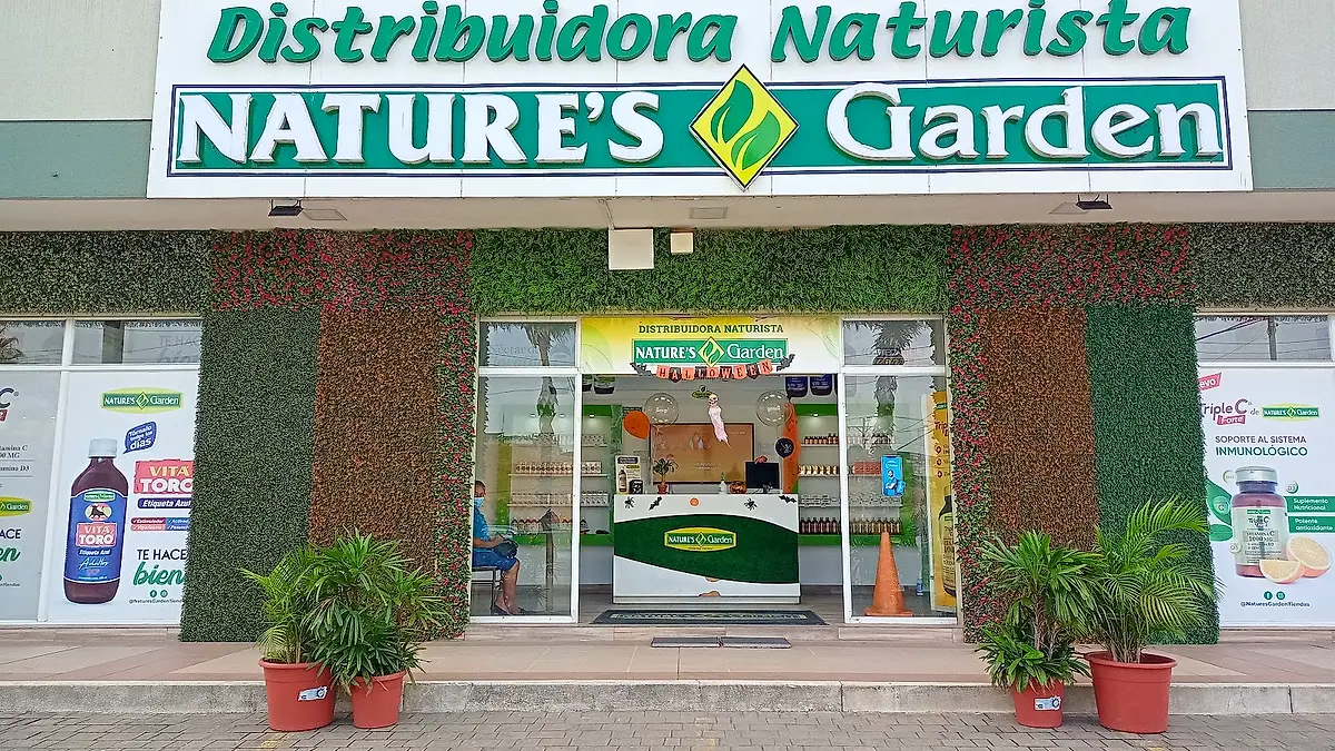 Natures Garden Francisco de Orellana