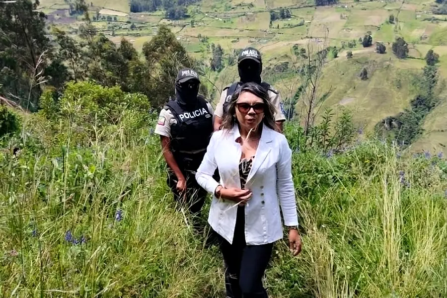 DEPOSITARIA JUDICIAL | BUFETE DE ABOGADOS "DCH - CONSULTORES LEGALES" | ABG. DIANA NOHEMÍ CHIZA LANDETA — foto 2