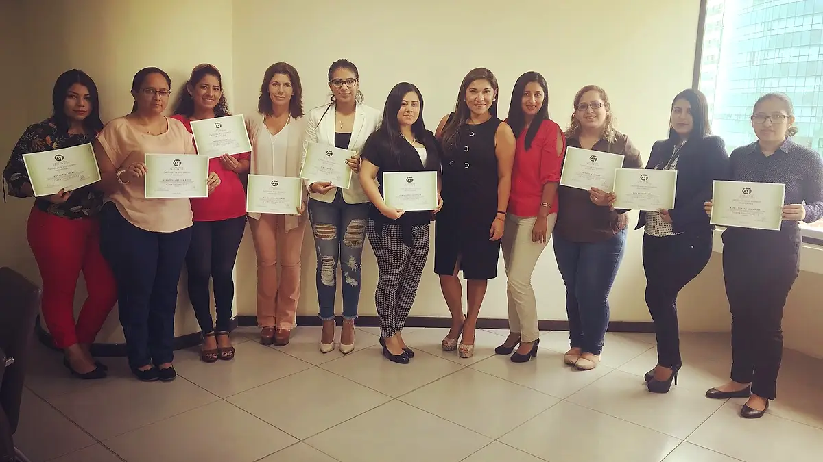 Asesores Tributarios AT — foto 1