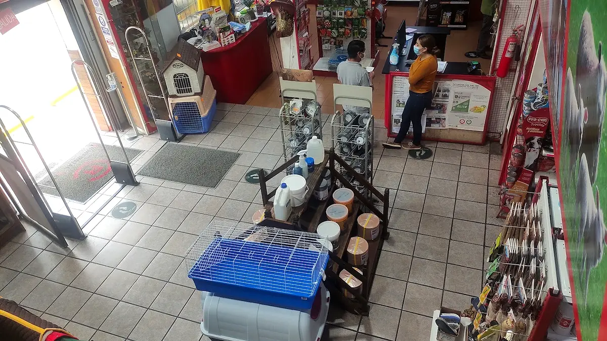 Comercial Revelo