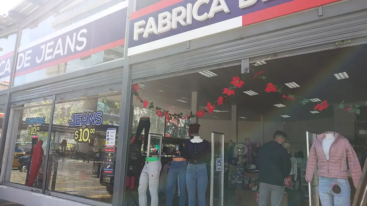 FABRICA DE JEANS — foto 1