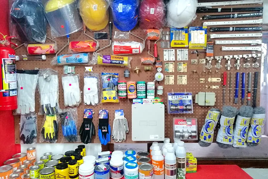 Distribuidora Luzuriaga — foto 3
