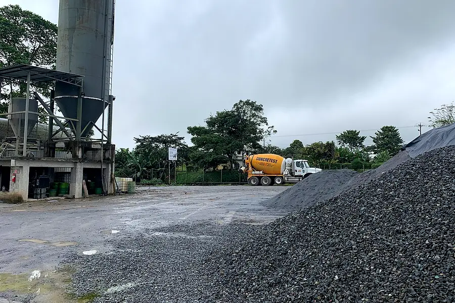 Plantas Concretest: Pifo, Atuntaqui y Andoas. Hormigón Premezclado para Losas — foto 2