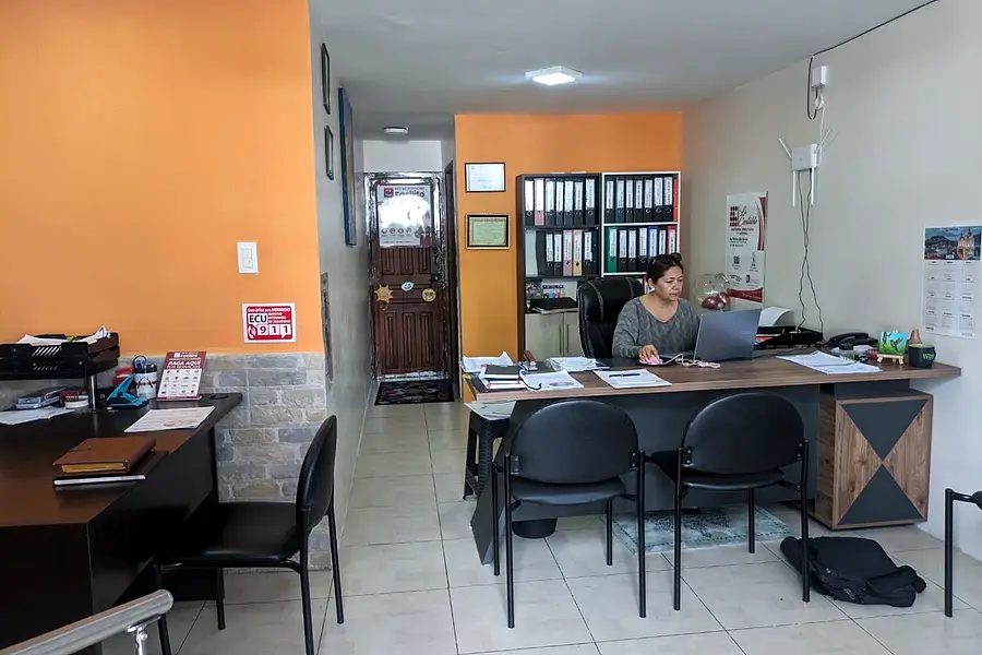 GESTORIA "LA CONTABLE" — foto 4