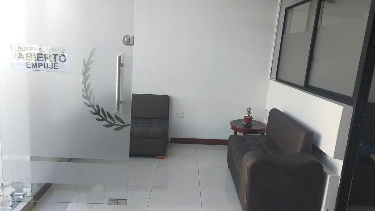 METROPOLIS ABOGADOS RIOBAMBA