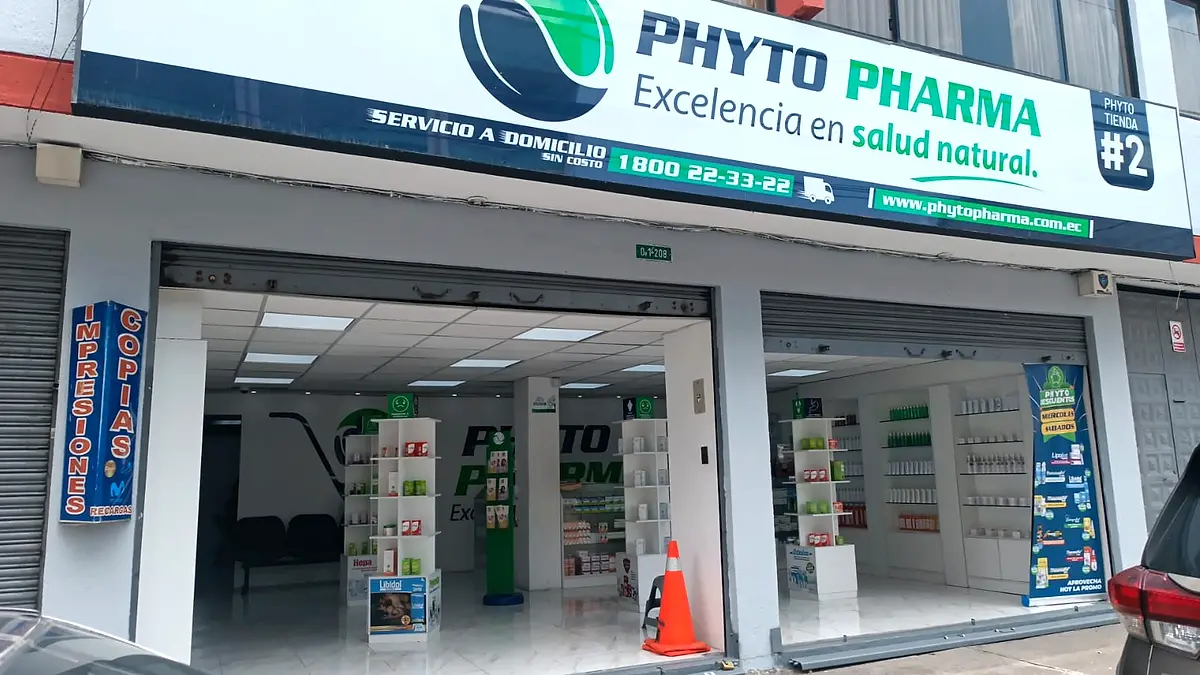 PhytoPharma- Naturalderm - Villaflora