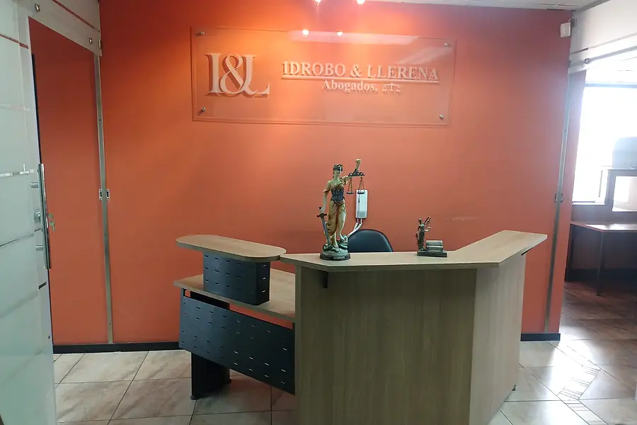 Abogados Quito Idrobo & Llerena — foto 3