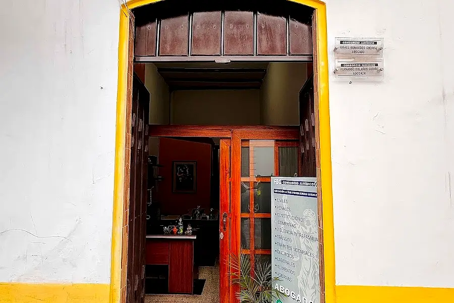 FBG CONSORCIO JURÍDICO - Abogados en Ibarra — foto 3