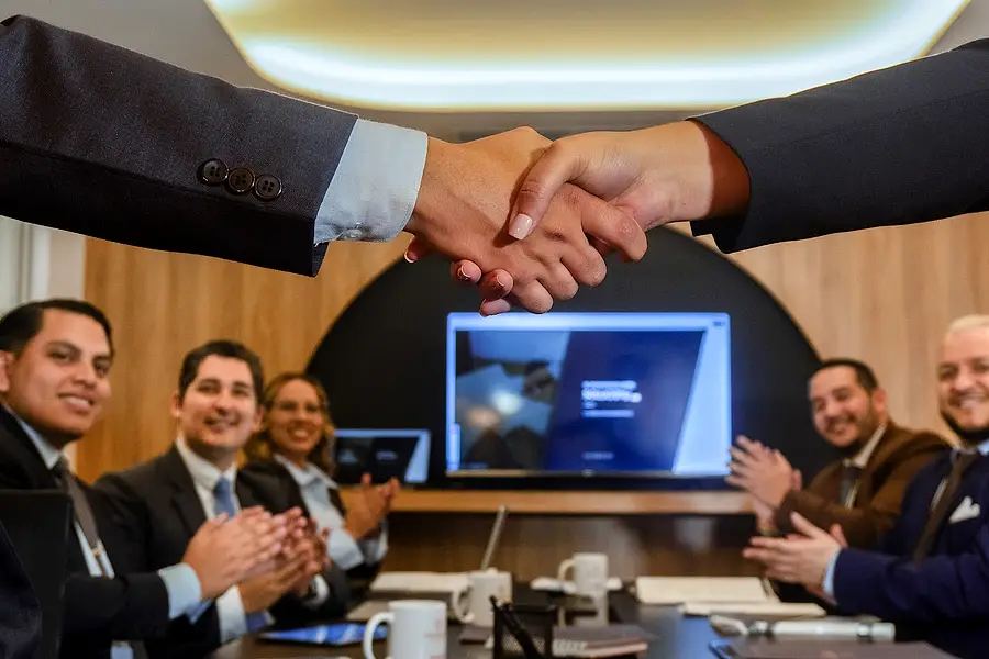 Mennova Consulting S.A.S — foto 2