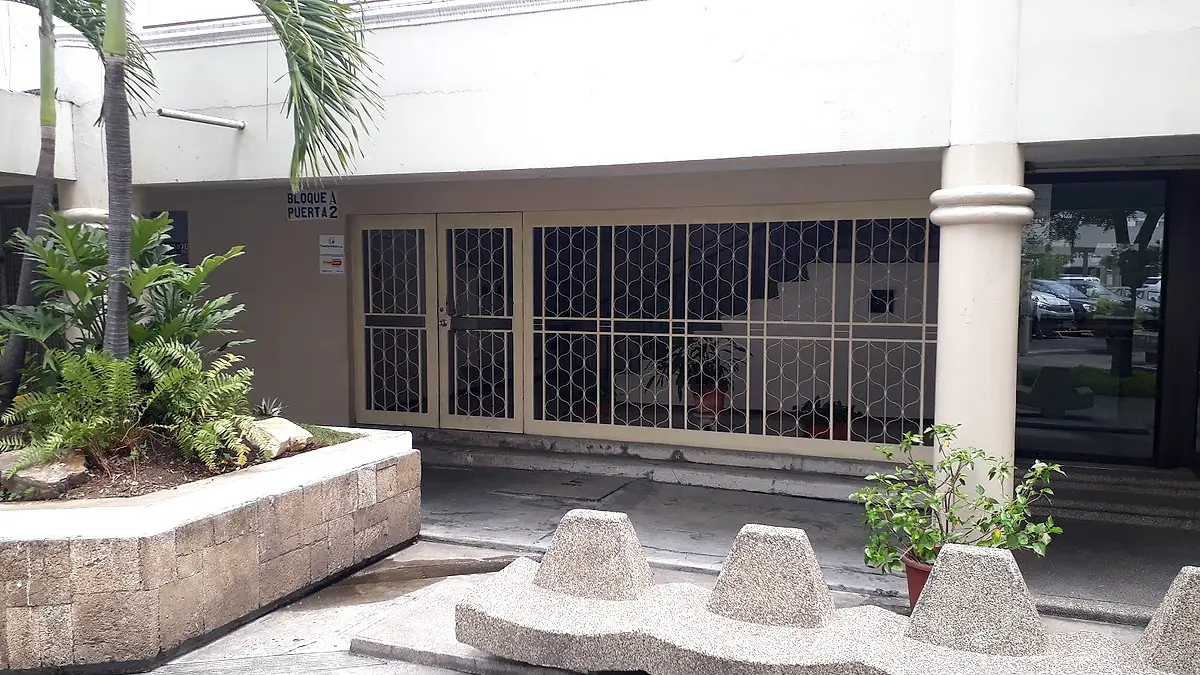 Laboratorios Prodefarm S.A. — foto 1