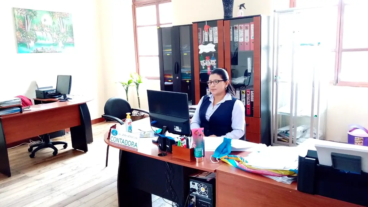 ASESORIA CONTABLE, TRIBUTARIA Y LABORAL