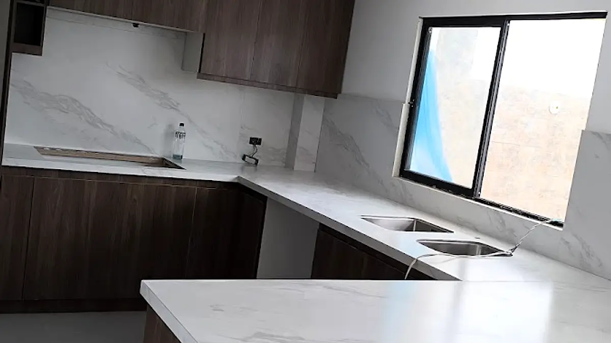 GT CONSTRUCCIÓNES
