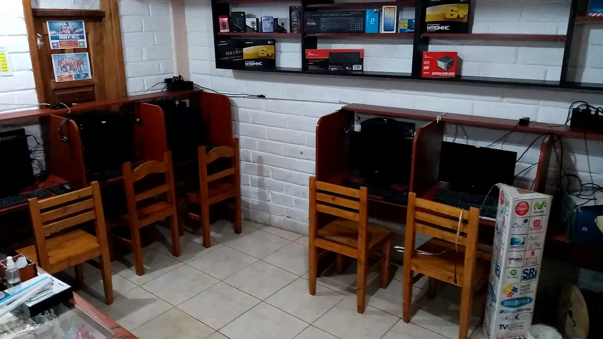 PCELLNET (cyber gamer, tienda celular)