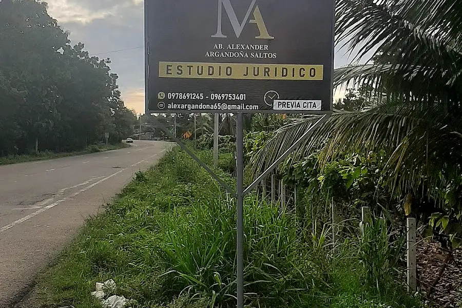 ESTUDIO JURÍDICO ARGANDOÑA — foto 4