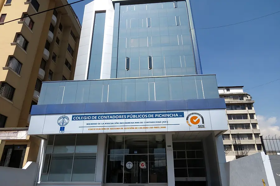 Colegio de Contadores Públicos del Ecuador — foto 2