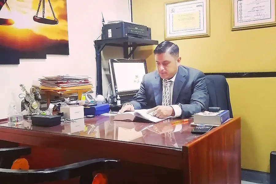 LEGAL INNOVA AB. CARLOS VALENTIN SANCHEZ — foto 4