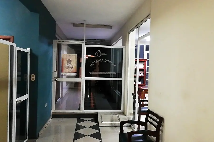 Notaria décima del Cantón Machala, Dr. Antonio Jose Peña Yaguachi — foto 3