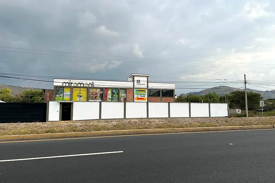 Miramont Comercializadora de Insumos Agricolas MCI S.A. — foto 2
