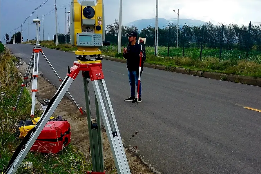 TOPÉX TOPOGRAFÍA & CONSTRUCCIÓN — foto 4