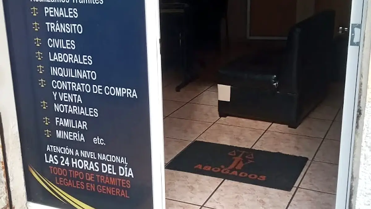 YAMBERLA&ASOCIADOS ABOGADOS