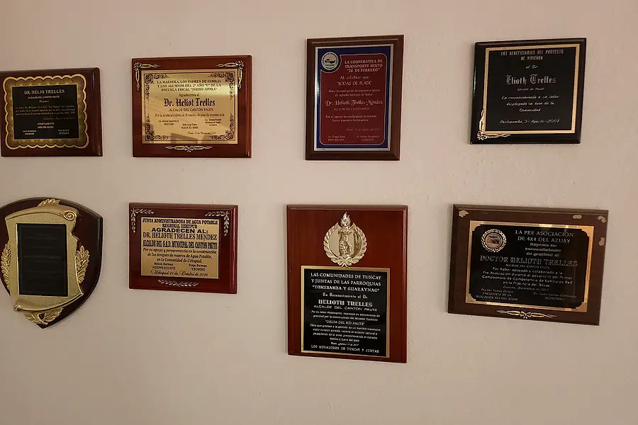 Dr. Helioth Trelles & Abogados Asociados — foto 4