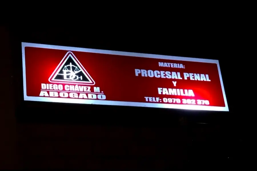 Abogado Penalista Diego Chávez — foto 3
