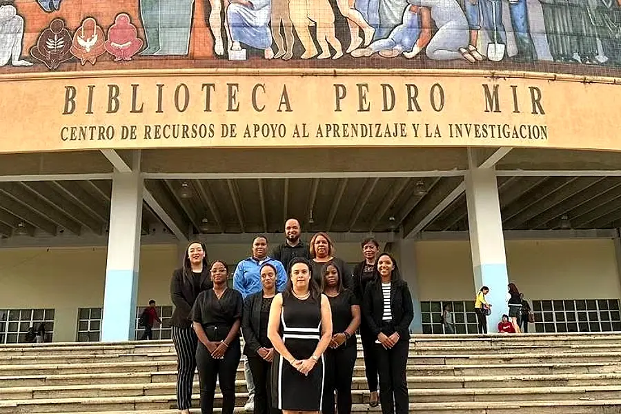 ROCHELL DOMINA ABOGADOS MIGRATORIOS ,CONSULTORES Y TRADUCTORES — foto 3