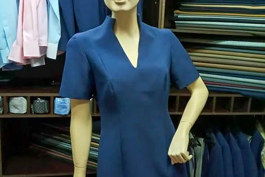 HERCH UNIFORMES EMPRESARIALES & ALTA COSTURA — foto 2