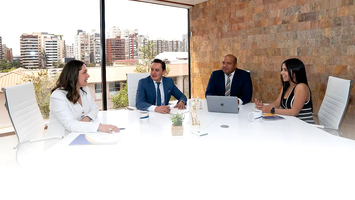 Estudio Jurídico Cevallos & Noboa