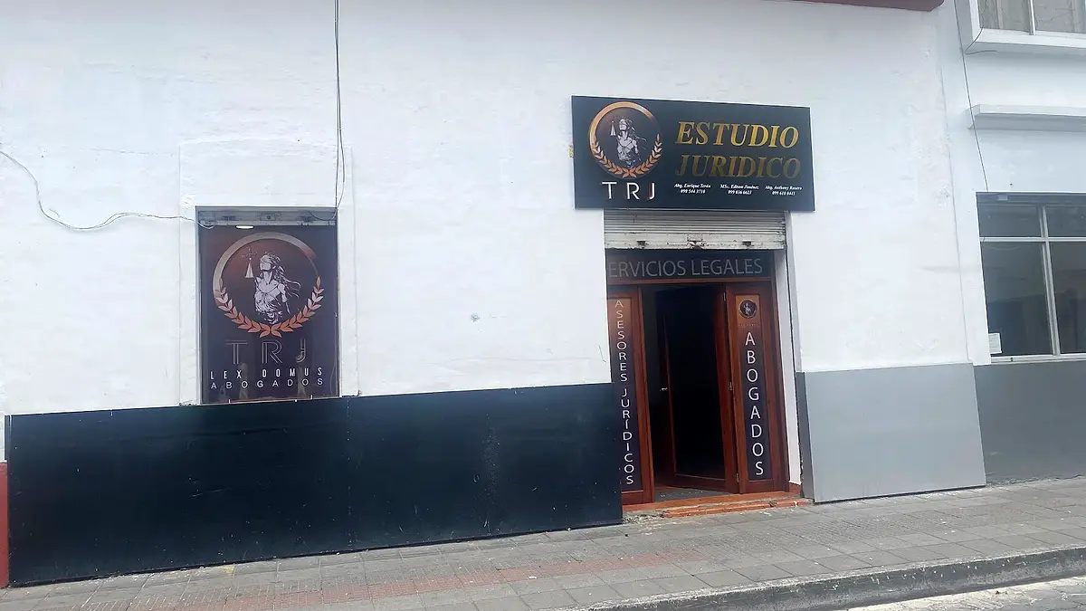 ESTUDIO JURIDICO TRJ — foto 1