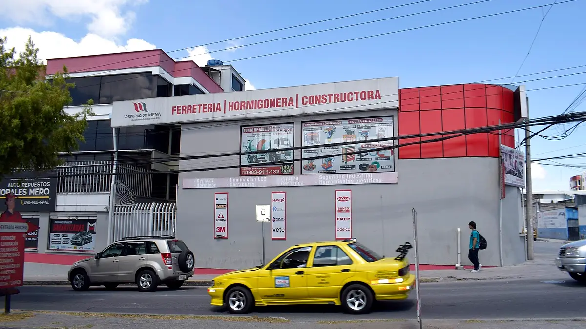Hormigonera en Quito y Constructora | Corporación Mena