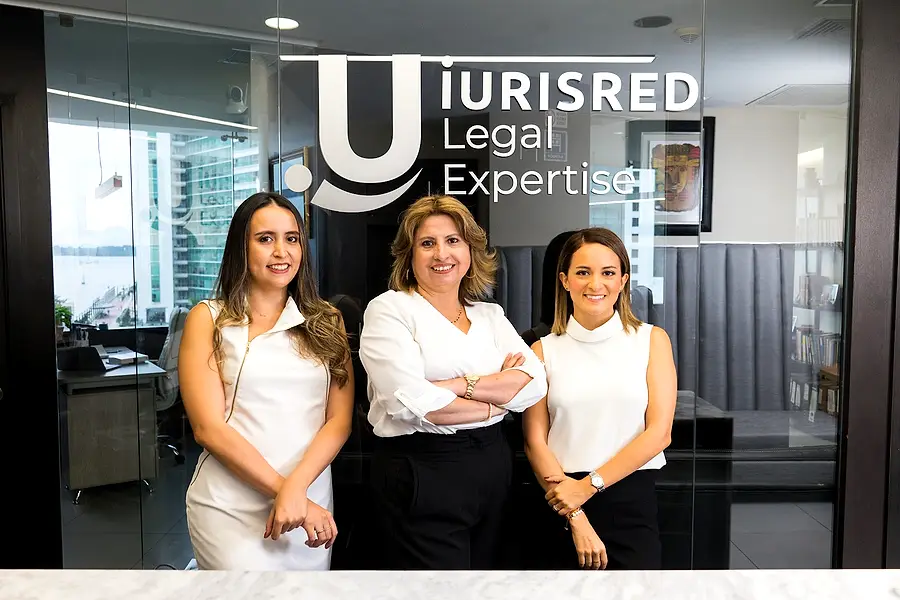 iURISRED Legal Expertise — foto 3