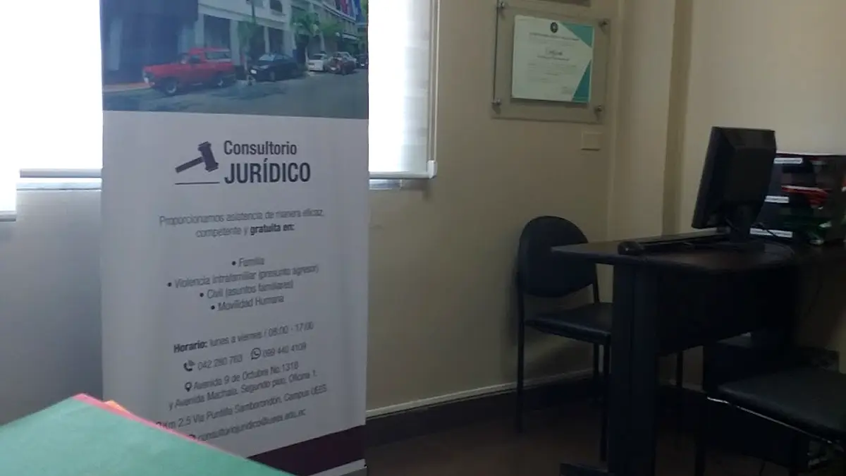 Consultorio Jurídico - UEES