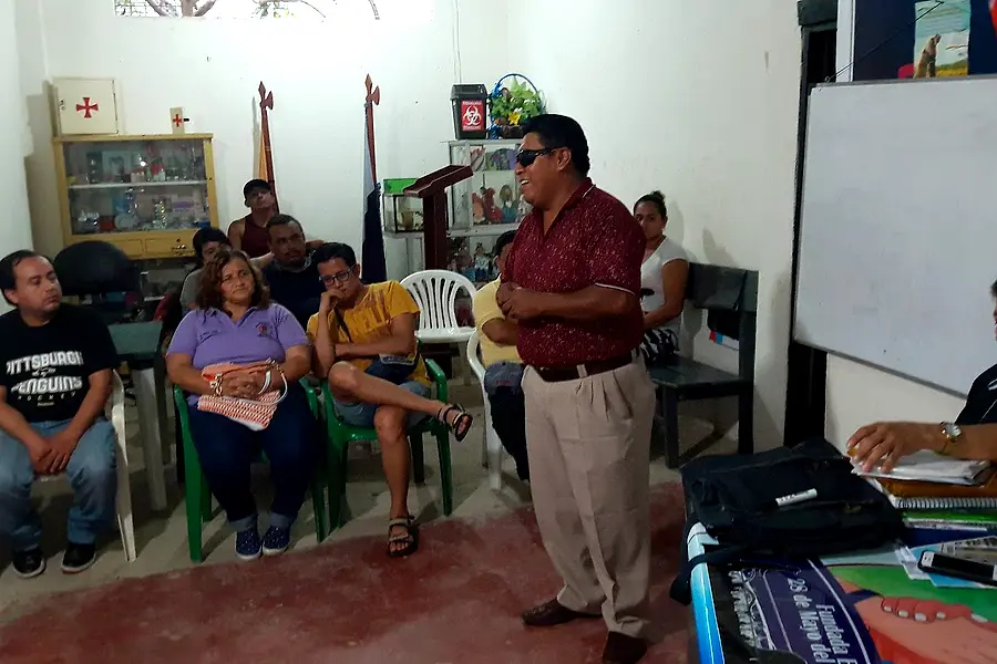 Centro Social FIS (Fortaleza Integral Social) Abogado Gustavo Morales Peñaloza — foto 4