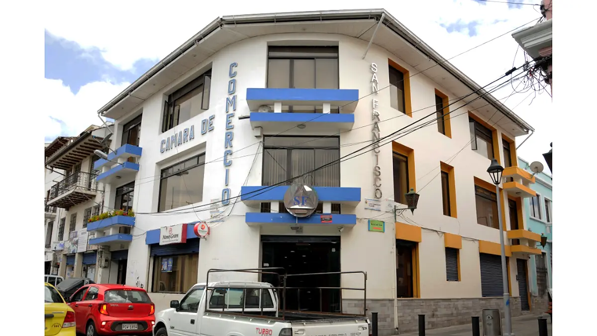 Cámara de Comercio de Latacunga — foto 1