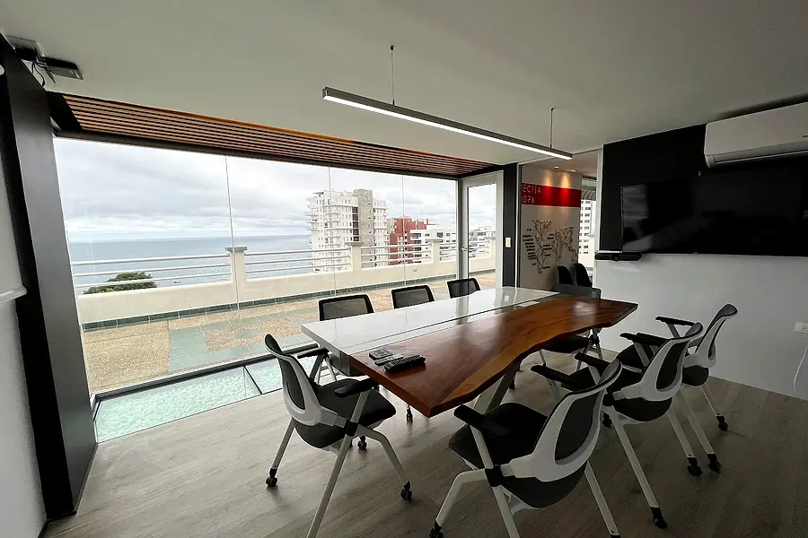 Bullo Rodriguez Bureau — foto 3