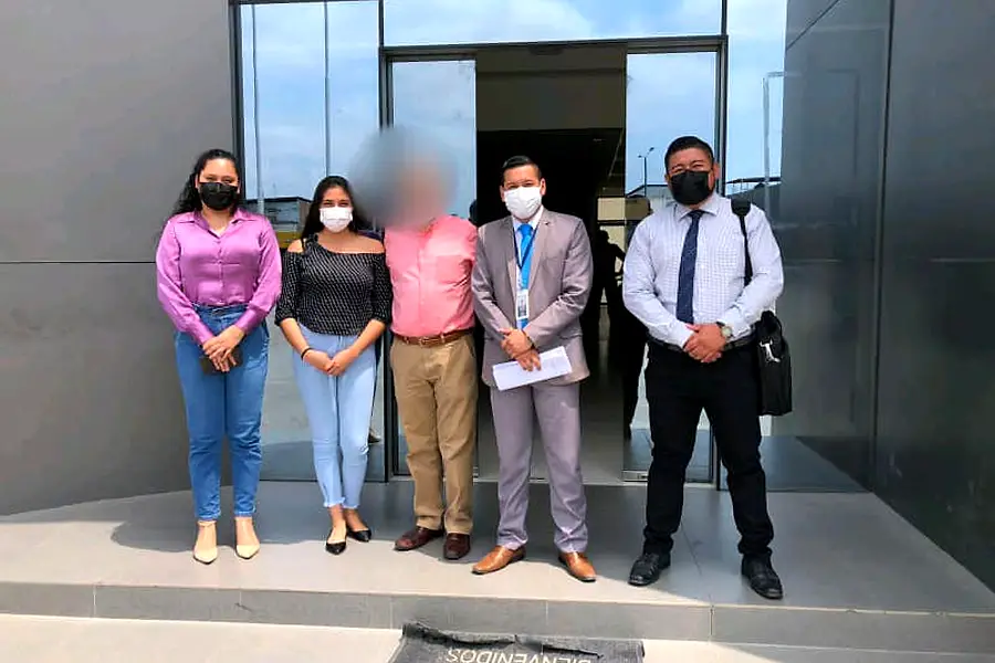 Yandry Loor & Asociados — foto 3