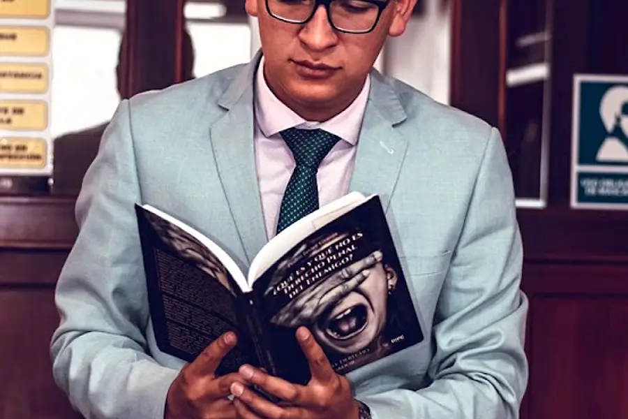 ABOGADO OTTO AYALA — foto 2