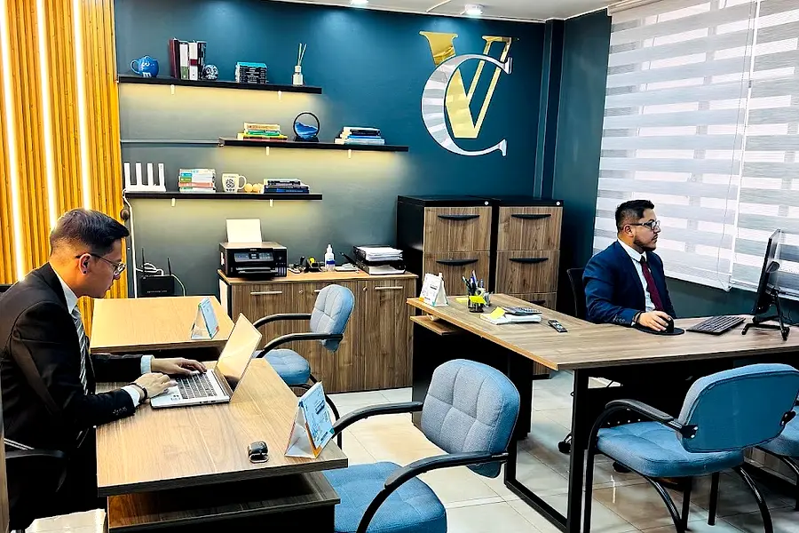 Christian Vargas Dávalos Asesor Jurídico — foto 3